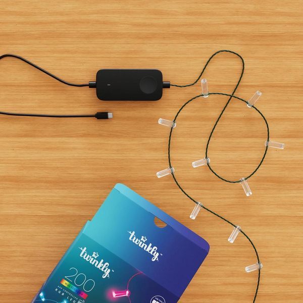 Гирлянда Smart LED Twinkly Strings Candle RGB 200 IP20 12м USB-C кабель зеленый Twinkly RC_TWKC200RGB-G фото