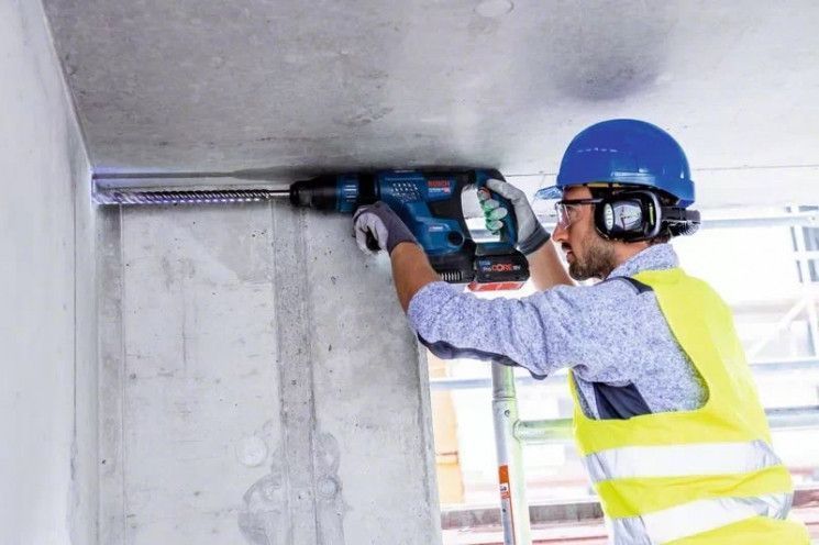 Перфоратор Bosch GBH 18V-36 C SOLO, акумуляторний, SDS-Max, 18В, 7 Дж, 5.1кг без ак. RC_0.611.915.021 фото