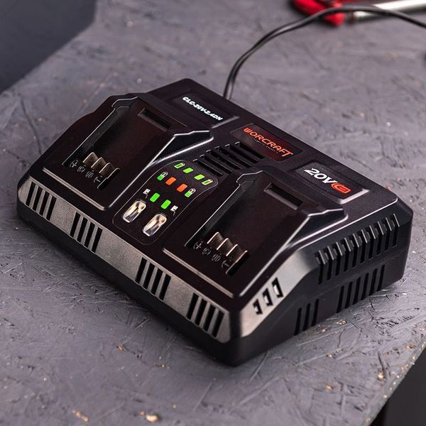 Зарядное устройство двойное WORCRAFT CLC-20V-2.4DN WM_13240 фото