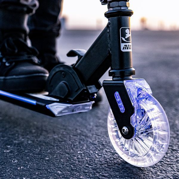 Самокат Neon Spectre RGB подсветка RC_NS06S2 фото