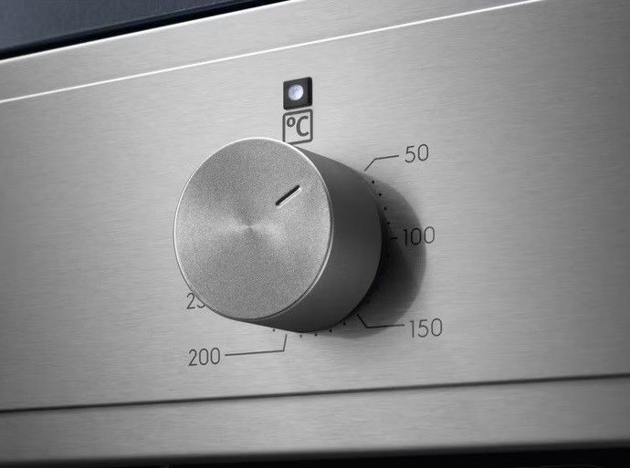 Духова шафа Electrolux електрична, 65л, A, дисплей, конвекція, нерж. RC_EOF3H00BX фото