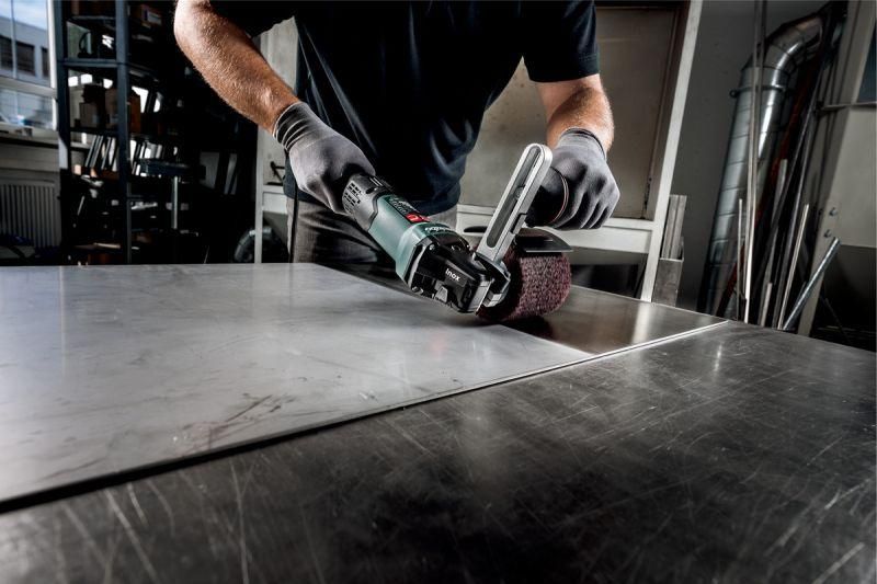 Щіткова шліфувальна машина Metabo SE 17-200 RT HY_90106137 фото
