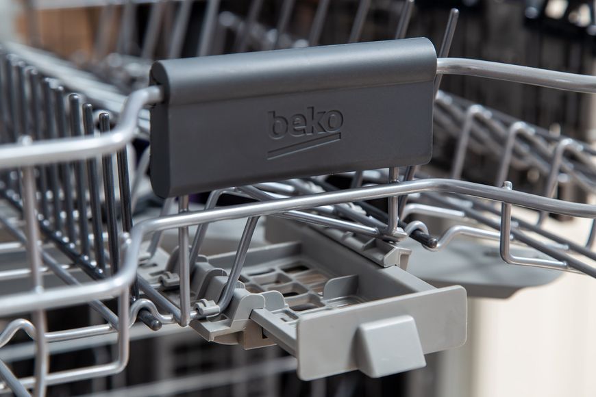 Посудомоечная машина Beko встроенная, 15компл., A++, 60см, 3й корзина, белая RC_MDIN48523AD фото