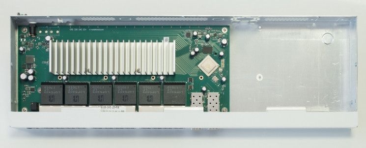 Коммутатор MikroTik Cloud Router Switch CRS326-24G-2S+RM RC_CRS326-24G-2S+RM фото