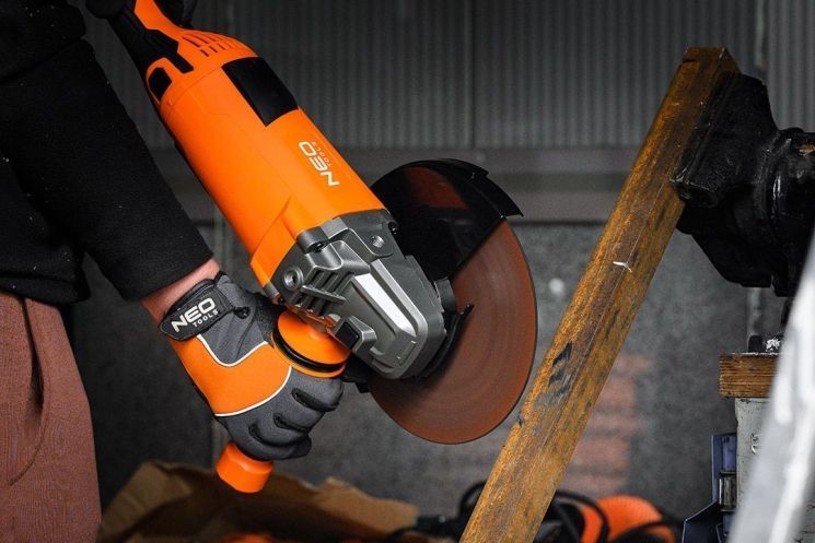 Шліфмашина кутова Neo Tools 230мм 3000Вт 6600об/хв 5.6кг RC_04-715 фото