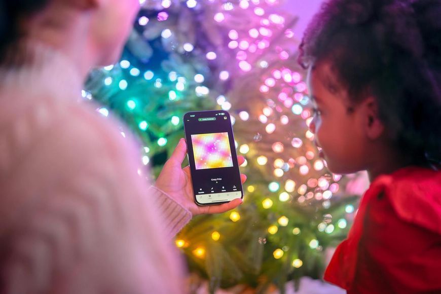 Гирлянда Smart LED Twinkly Strings Star RGB 200 IP20 12м USB-C кабель зеленый Twinkly RC_TWKS200RGB-G фото