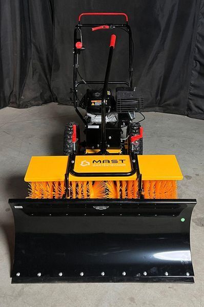 Підмітальна машина MAST Gartentechnik MT-KM800 (комплект 3 в 1) KM_MT-KM800 фото