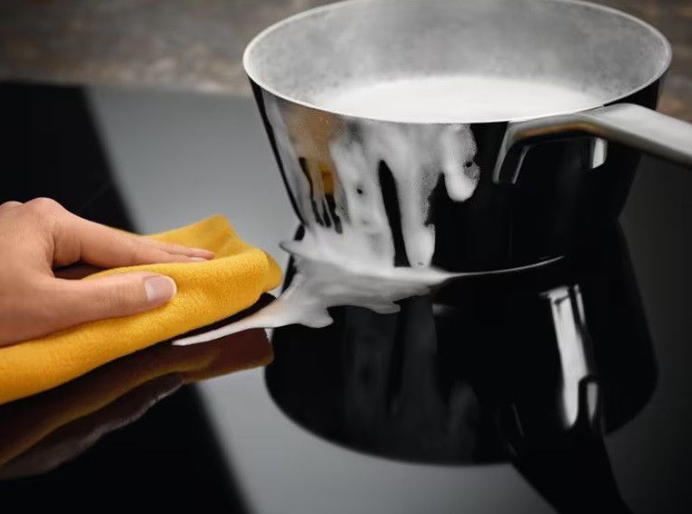 Electrolux Варильна поверхня індукційна, 30см, доміно, чорний RC_LIT30230C фото