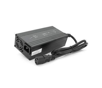 Зарядний пристрій для акумуляторів AGM 12V,15А, 137х90х50mm U_36980 фото
