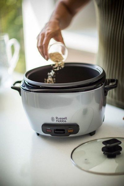 Рисоварка Russell Hobbs MaxiCook, 1000Вт, чаша-5л, электронное управл., нерж. сталь, черный RC_23570-56 фото