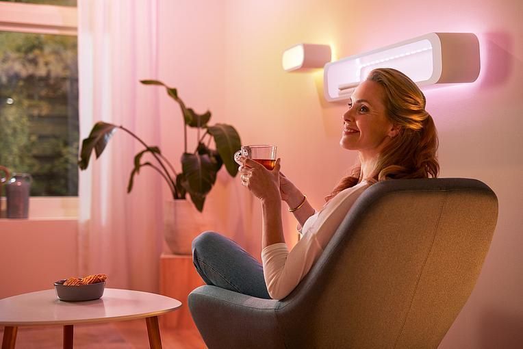 Лента светодиодная умная WiZ LED 2700-6500K 1600Лм 2 метра RGB Wi-Fi умная RC_929002524801 фото