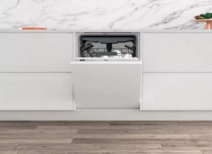 Посудомоечная машина Whirlpool встроенная, 14компл., A+++, 60см, дисплей, инвертор, 3й корзина, белая RC_WIC3C33PFE фото