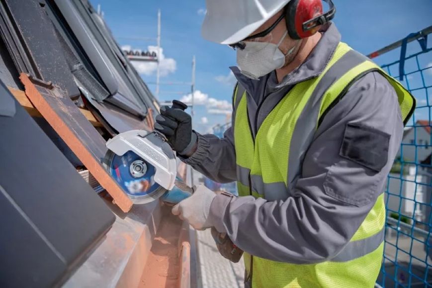 Bosch Шлифмашина угловая аккумуляторная GWS 182P 125 мм 18В 2800-9000об/мин без АКБ и ЗУ 1,7кг RC_0.601.9H6.L01 фото