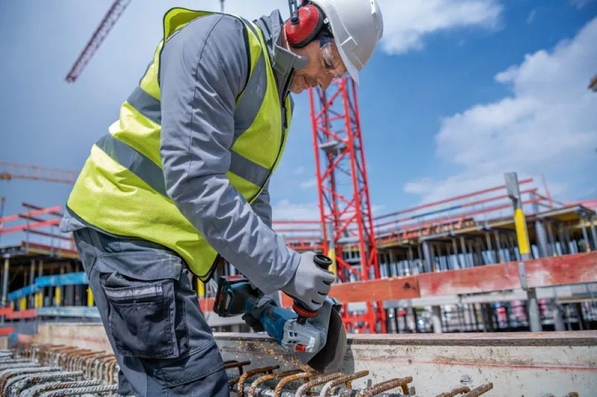 Bosch Шлифмашина угловая аккумуляторная GWS 182P 125 мм 18В 2800-9000об/мин без АКБ и ЗУ 1,7кг RC_0.601.9H6.L01 фото