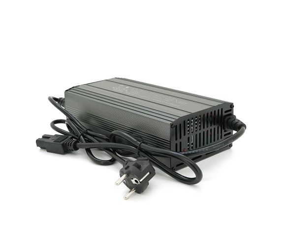 Зарядний пристрій для акумуляторів LiFePO4 36V, 10-15A, 185x88x60mm U_37017 фото