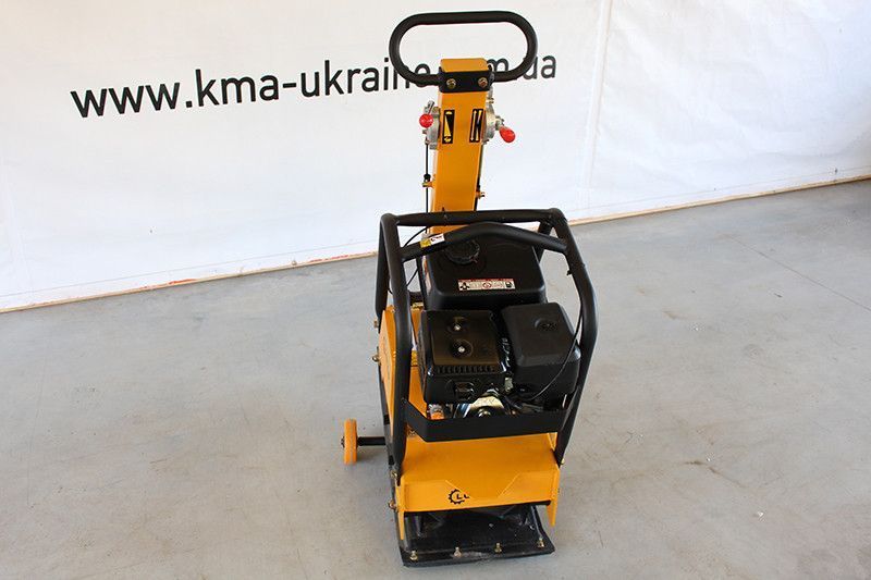 Бензинова реверсивна віброплита Lumag RP160HPC (30,5кН) KM_RP160HPC фото