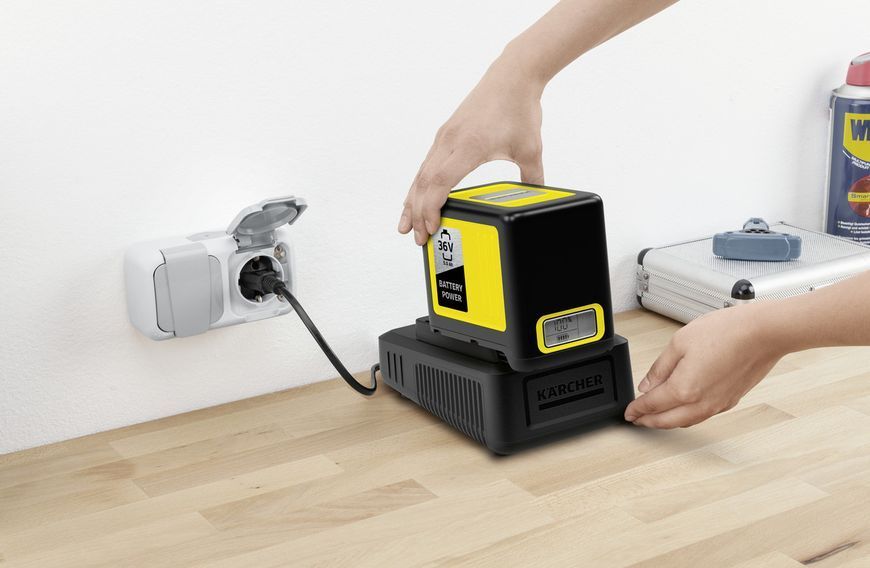Набор аккумулятора и зарядного устройства Karcher, 36В, 5А&bull;ч, ЗУ RC_2.445-065.0 фото